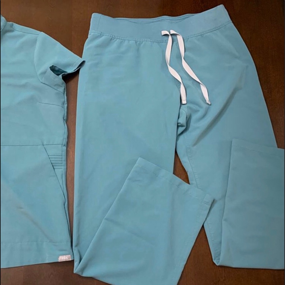 Figs Scrubs Bottoms size Small